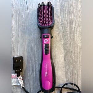 INFINITIPRO by Conair Pink Dryer Brush